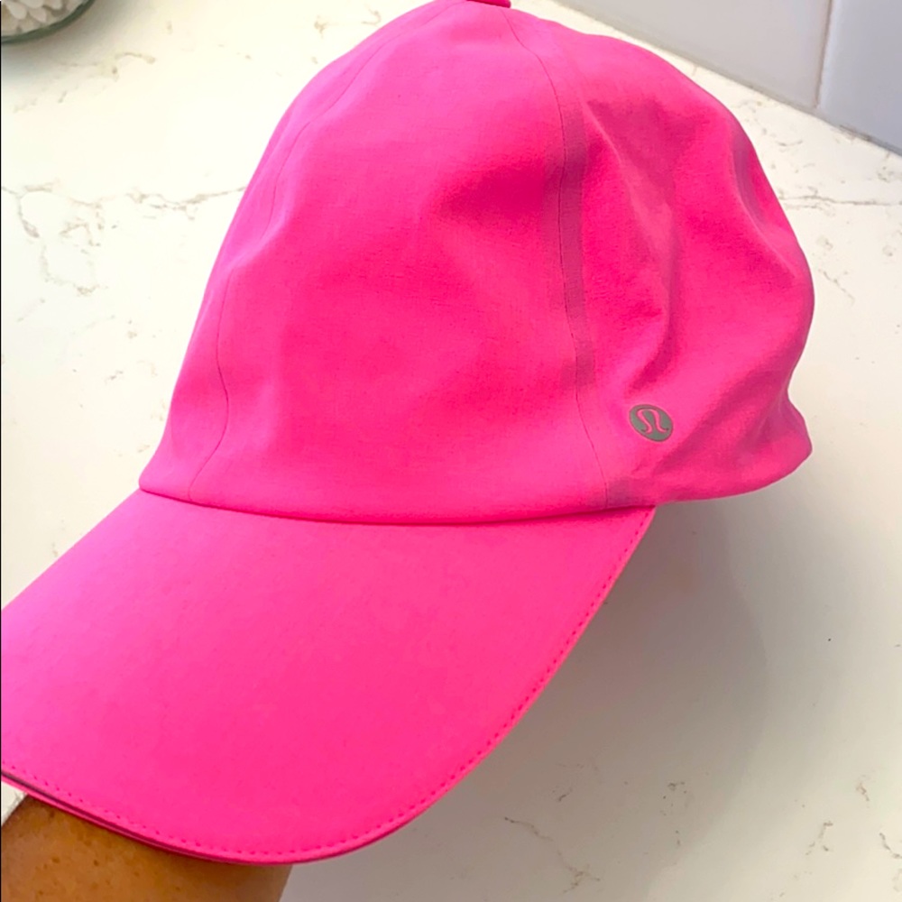 Hot pink hat! Never worn! New without tags.